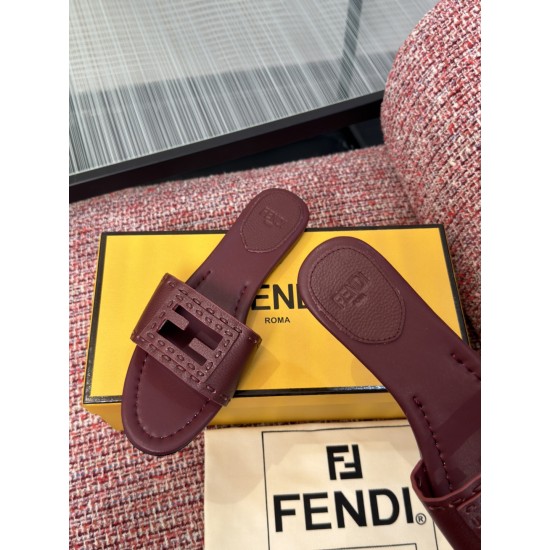 Fendi slippers
