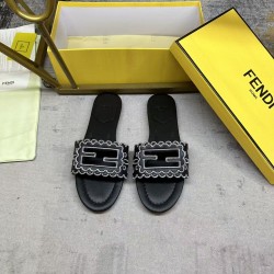 Fendi slippers