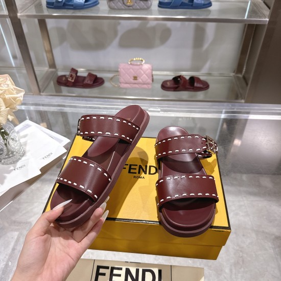 Fendi slippers