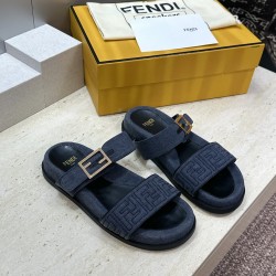 Fendi slippers