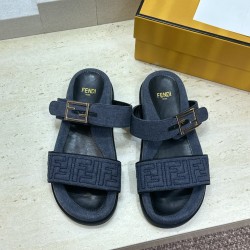 Fendi slippers