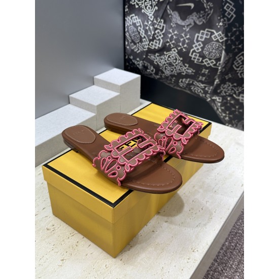 Fendi slippers