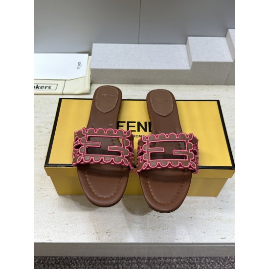 Fendi slippers