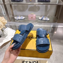 Fendi slippers