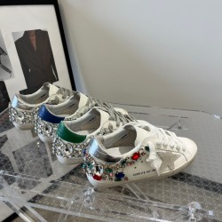 GGDB Shoes Collection
Women 35-41
Men 39-45