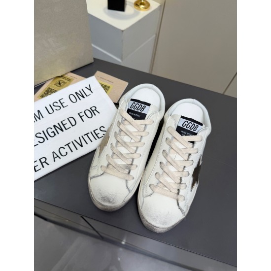 GGDB slippers