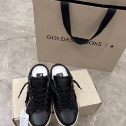 GGDB slippers