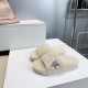 GGDB slippers