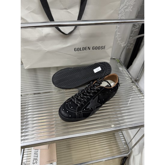 GGDB Shoes Top Quality
Women 35-41
Men 39-45