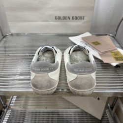 GGDB Shoes Top Quality
Women 35-41
Men 39-45
