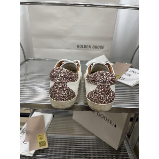 GGDB Shoes Top Quality
Women 35-41
Men 39-45