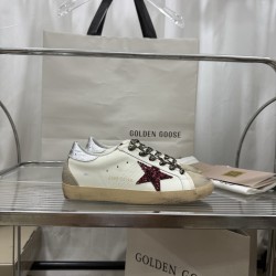 GGDB Shoes Top Quality
Women 35-41
Men 39-45
