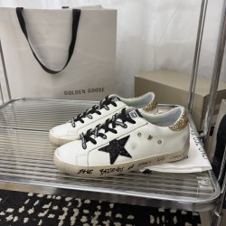 GGDB Shoes Top Quality
Women 35-41
Men 39-45