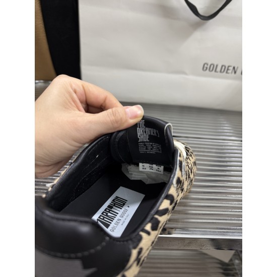 GGDB Shoes Top Quality
Women 35-41
Men 39-45