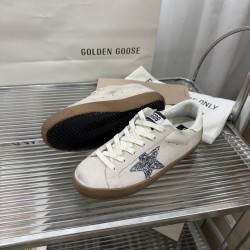 GGDB Shoes Top Quality
Women 35-41
Men 39-45