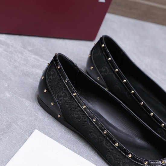 Gucci Fashion shoes Top Quality
Women 35-41
