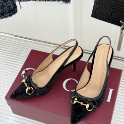 Gucci Fashion shoes Top Quality
Women 35-41