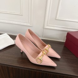 Gucci Fashion shoes Top Quality
Women 35-41