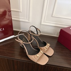 Gucci Fashion shoes Top Quality
Women 35-41