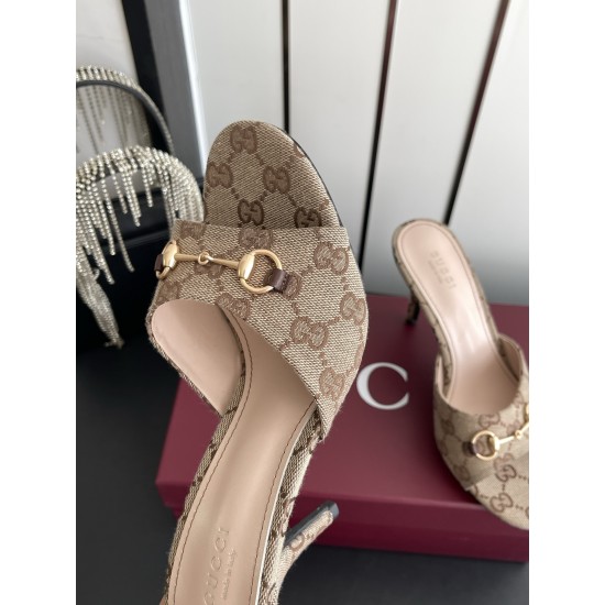 Gucci Fashion shoes Top Quality
Women 35-41