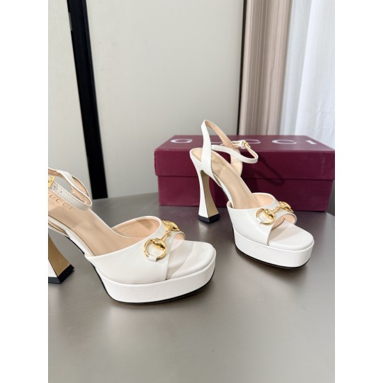 Gucci Fashion shoes Top Quality
Women 35-41