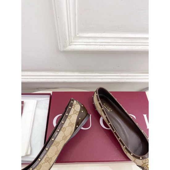 Gucci Fashion shoes Top Quality
Women 35-41