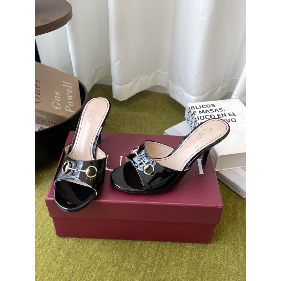 Gucci Fashion shoes Top Quality
Women 35-41