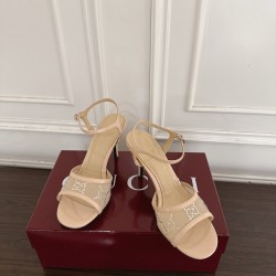 Gucci Fashion shoes Top Quality
Women 35-41