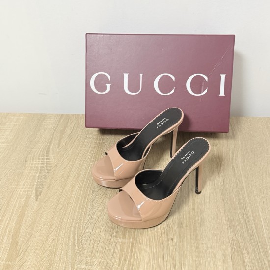 Gucci Fashion shoes Top Quality
Women 35-41