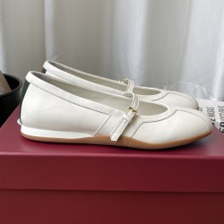 Gucci Fashion shoes Top Quality
Women 35-41