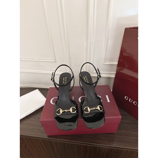 Gucci Fashion shoes Top Quality
Women 35-41