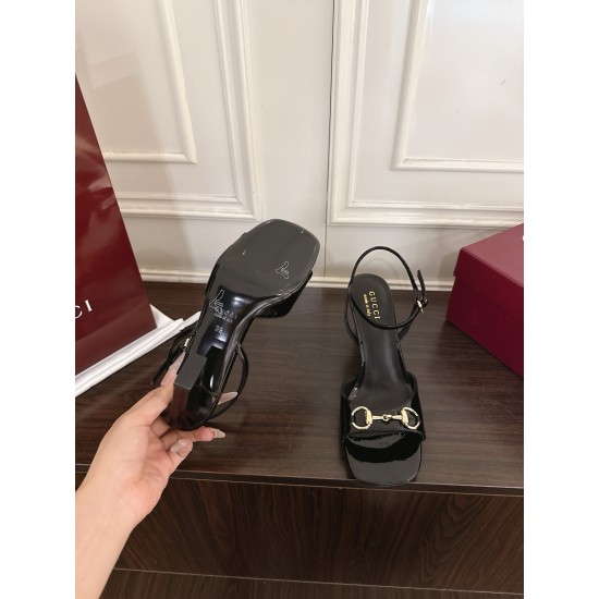 Gucci Fashion shoes Top Quality
Women 35-41