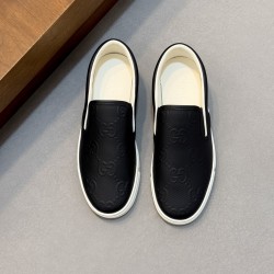 Gucci Skate Shoes Top Quality
Women 35-41
men 3-45
