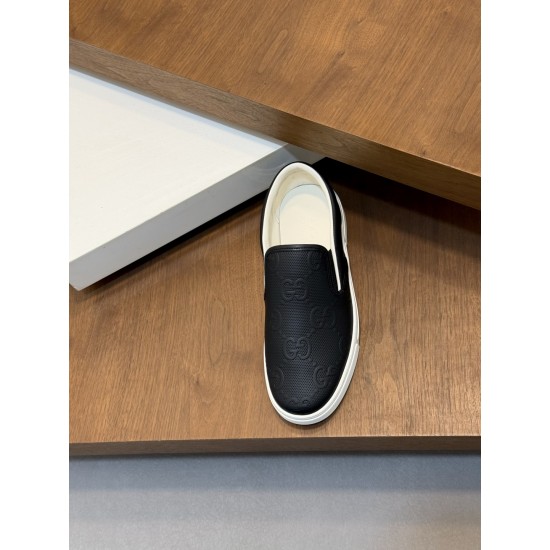 Gucci Skate Shoes Top Quality
Women 35-41
men 3-45