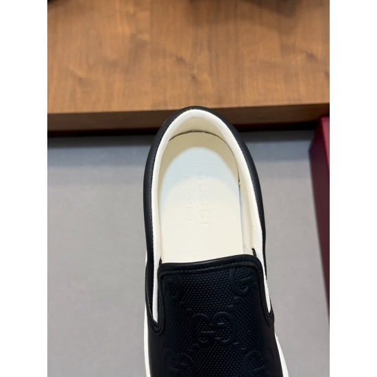 Gucci Skate Shoes Top Quality
Women 35-41
men 3-45