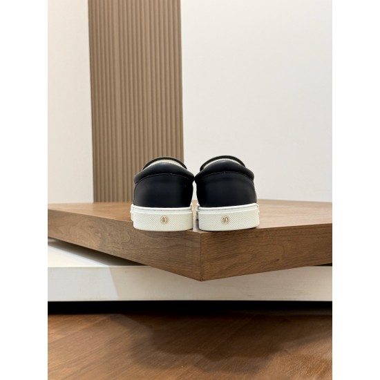 Gucci Skate Shoes Top Quality
Women 35-41
men 3-45