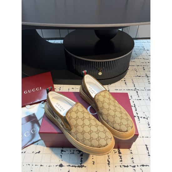 Gucci Skate Shoes Top Quality
Women 35-41
men 3-45