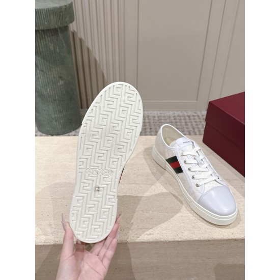 Gucci Skate Shoes Top Quality
Women 35-41
men 3-45
