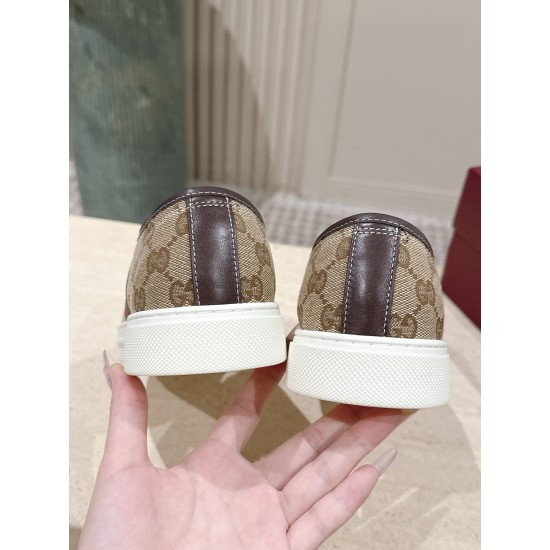 Gucci Skate Shoes Top Quality
Women 35-41
men 3-45