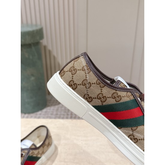 Gucci Skate Shoes Top Quality
Women 35-41
men 3-45