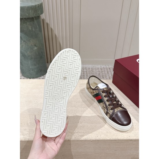 Gucci Skate Shoes Top Quality
Women 35-41
men 3-45