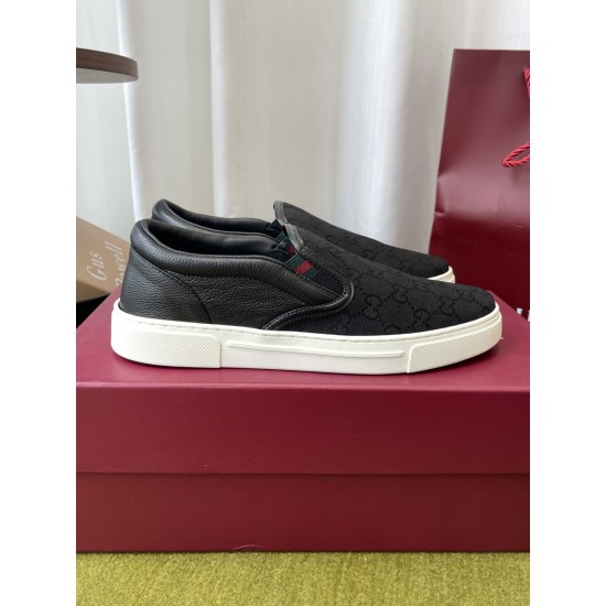 Gucci Skate Shoes Top Quality
Women 35-41
men 3-45