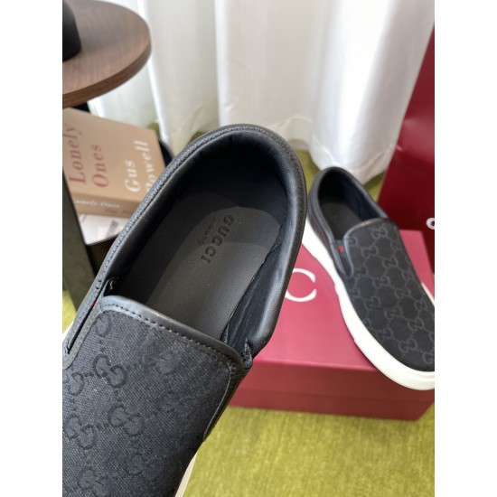 Gucci Skate Shoes Top Quality
Women 35-41
men 3-45