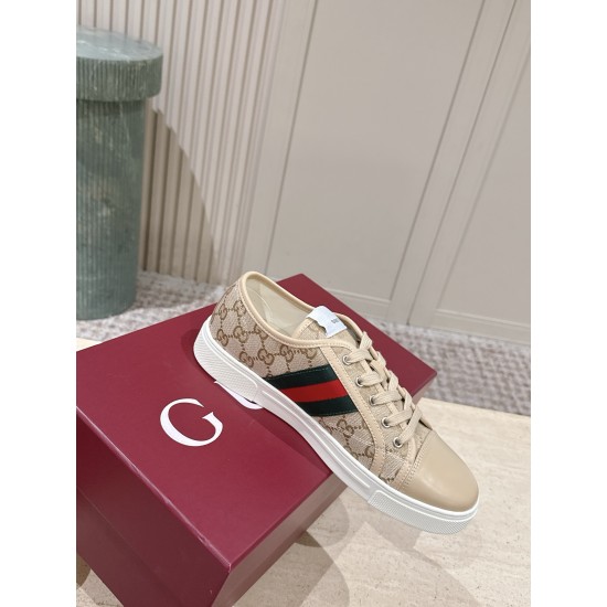 Gucci Skate Shoes Top Quality
Women 35-41
men 3-45
