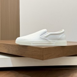 Gucci Skate Shoes Top Quality
Women 35-41
men 3-45
