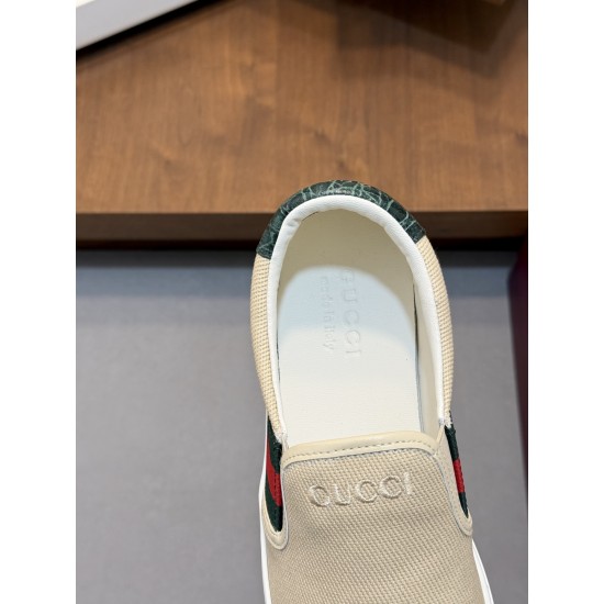 Gucci Skate Shoes Top Quality
Women 35-41
men 3-45