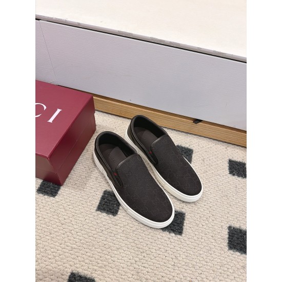 Gucci Skate Shoes Top Quality
Women 35-41
men 3-45