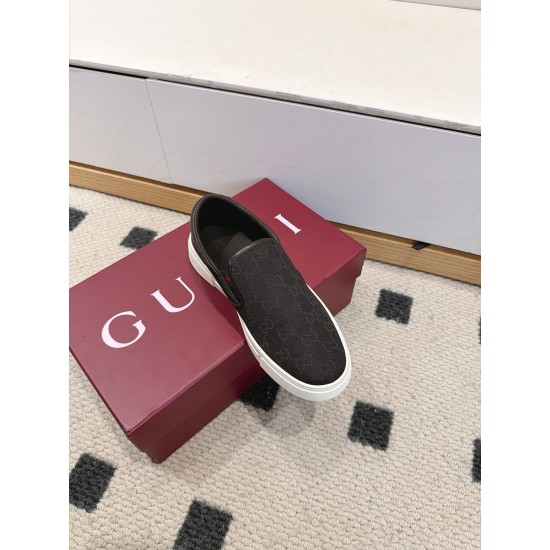Gucci Skate Shoes Top Quality
Women 35-41
men 3-45