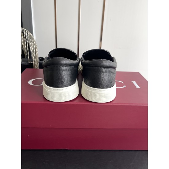 Gucci Skate Shoes Top Quality
Women 35-41
men 3-45