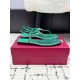 Gucci slippers